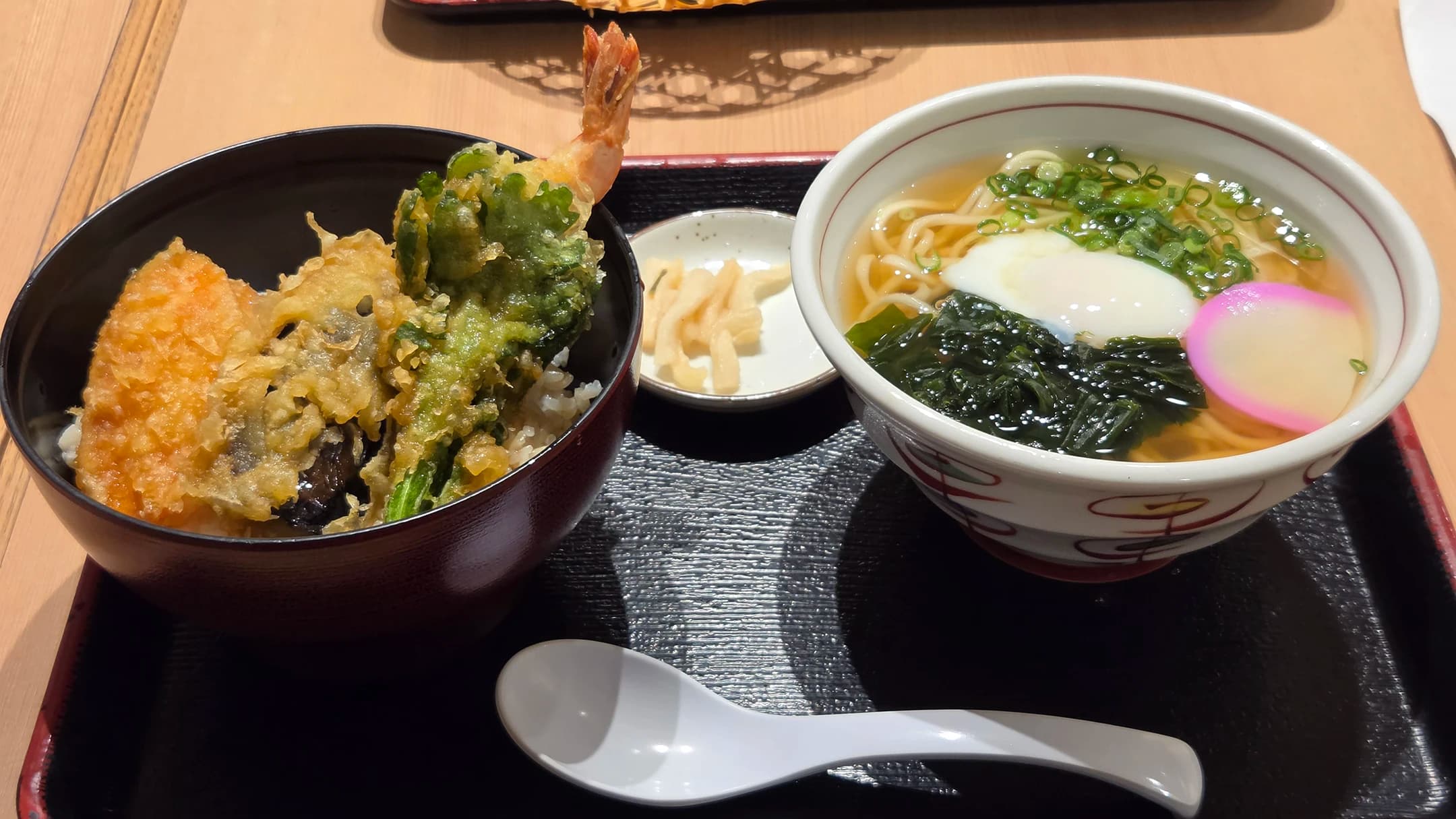 天丼セット + 温泉卵